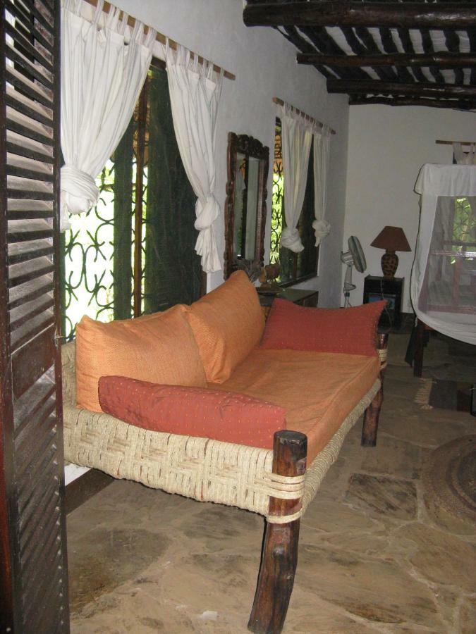 Kiloran Funzi House Bed & Breakfast Exterior photo